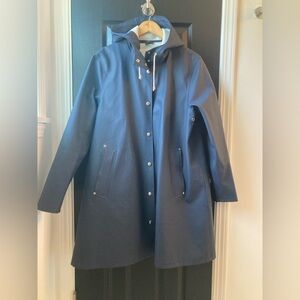 Stutterheim Navy Raincoat – Hooded Waterproof Jacket – L